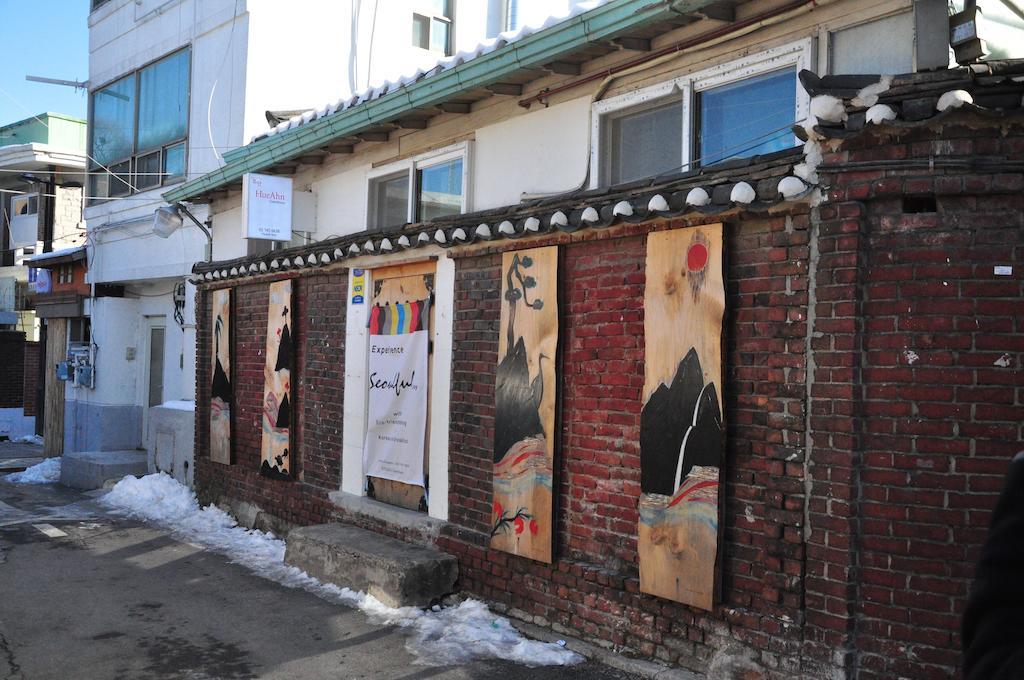 Hueahn Hanok Guesthouse Seoul Exterior photo